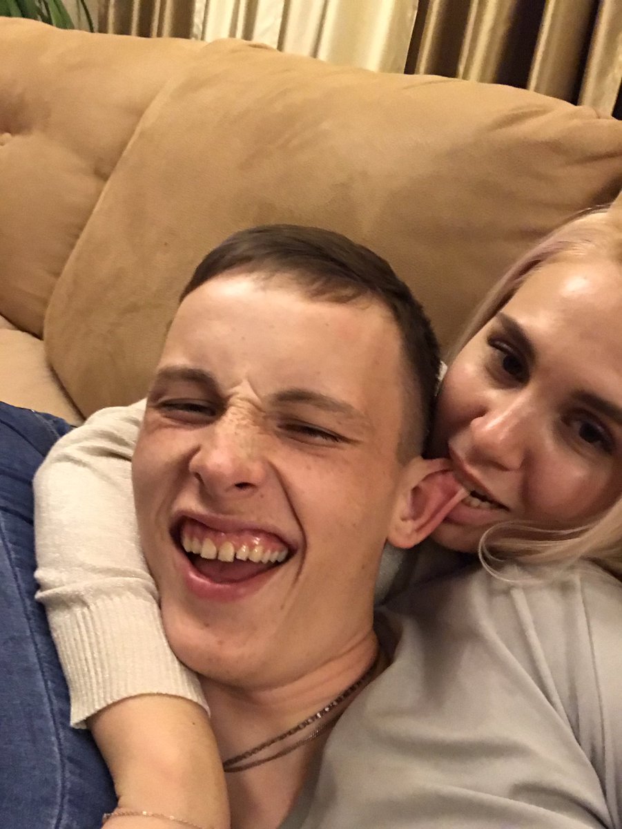 Cherenkovaaa's tweet image. Коротко о наших отношениях