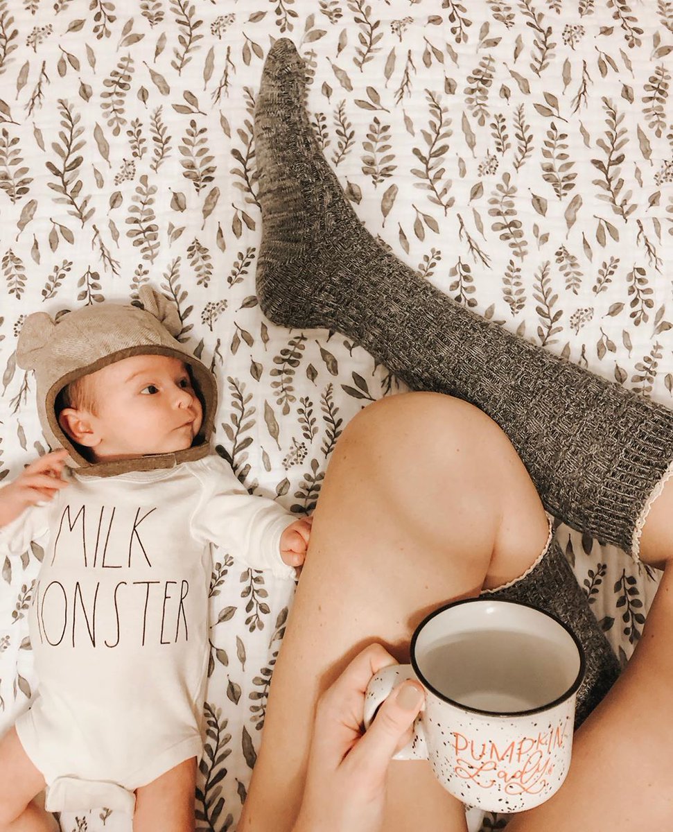 kbellsocks's tweet photo. You are the pumpkin spice to my Fall
#kbellsocks #funfashionalways
📸: @amydotscott
.
.
.
#kbsocks #funfashion #funsocks #socksoftheday #fallquote #fallvibes #pumpkinspice #comfy #cozy #kneehighs #kneehighsocks #fashionsocks #beautifulsocks #comfysocks #comfycozy #itsfallyall https://t.co/lEqSoZRvt5