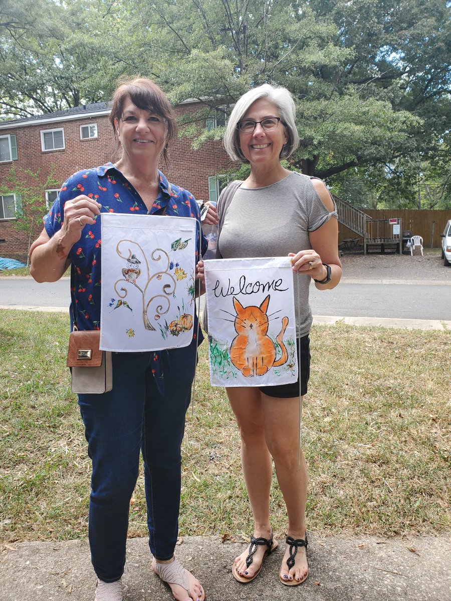 CommunityDream2's tweet photo. "Fantastic, the art is incredible" - Art in the Garden: Make your own Masterpiece participant. #CultureBlocks We agree! https://t.co/SJ0yVM8of7