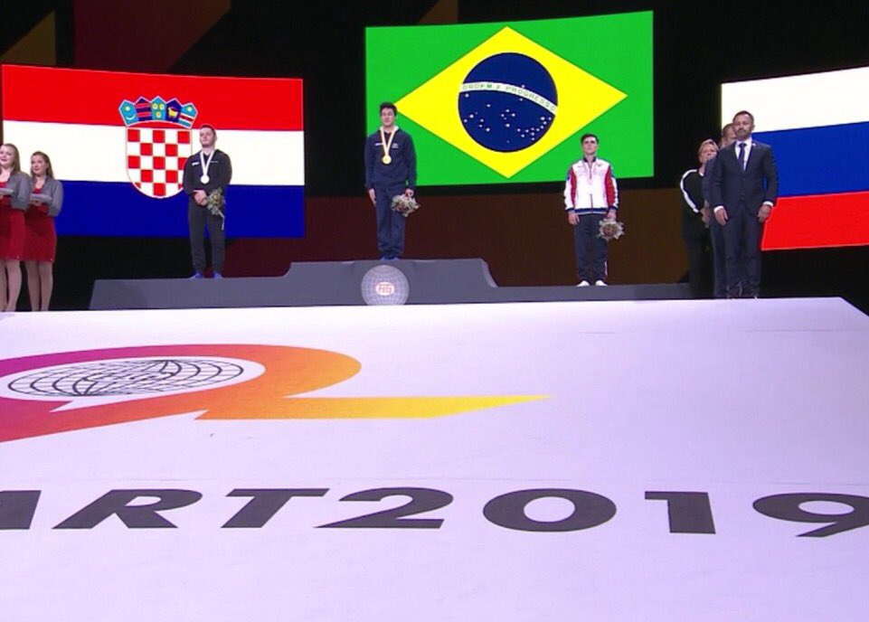 VladaRH's tweet image. Čestitke sjajnom Tinu Srbiću koji je osvojio srebrnu medalju na preči na Svjetskom prvenstvu u gimnastici #Stuttgart2019! 🇭🇷👏🏻