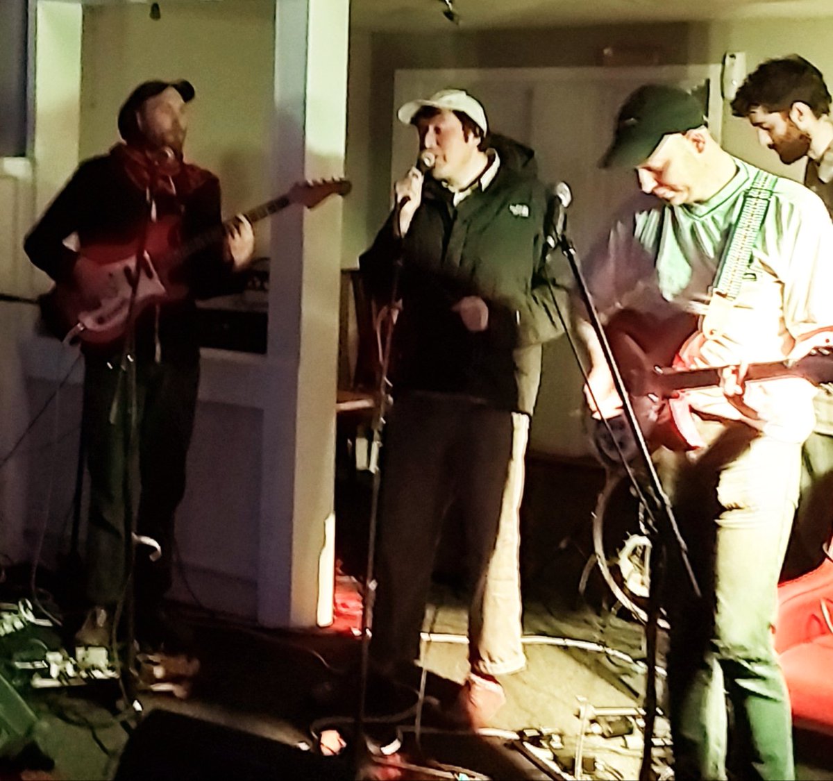 Alistair Braidwood (@scotswhayhae) on Twitter photo . <a href="/IamRSotelo/">ROBERT SOTELO</a> kicks off the last day of <a href="/thegladcafe/">The Glad Cafe</a>'s #glorioustraces festival 2019 at Pollok ex-servicemen's club, just the start of a proper Super Sunday... . <a href="/IamRSotelo/">ROBERT SOTELO</a> kicks off the last day of <a href="/thegladcafe/">The Glad Cafe</a>'s #glorioustraces festival 2019 at Pollok ex-servicemen's club, just the start of a proper Super Sunday...