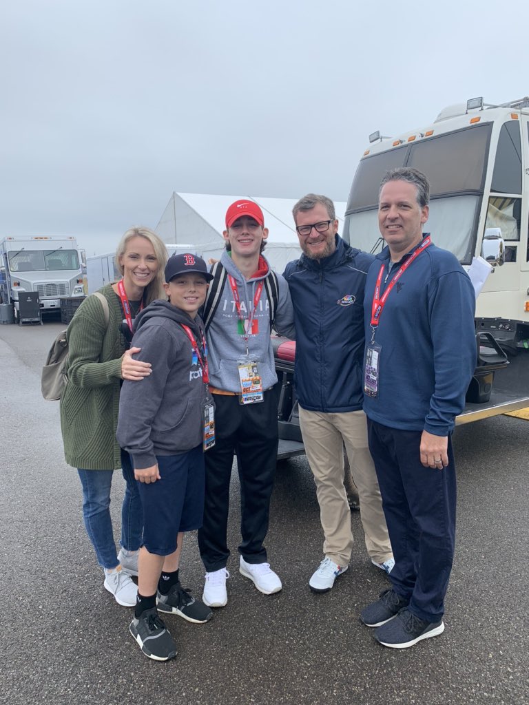 Thanks for taking the time to talk with us <a href="/DaleJr/">Dale Earnhardt Jr.</a>  this morning.  Please retweet during the rain delay @TalladegaSuperS