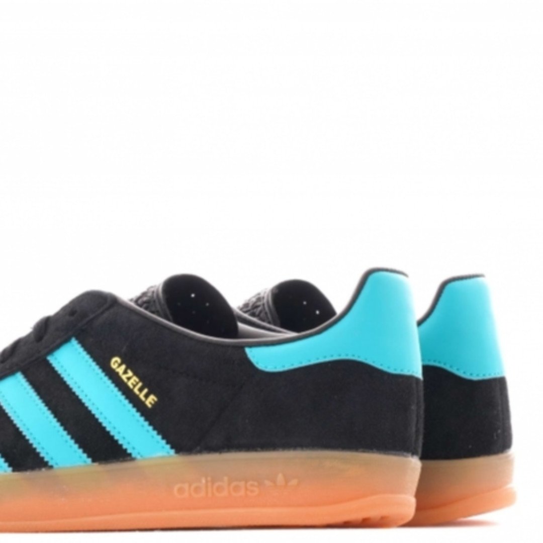Dandy_Fellow's tweet image. Walk in style with the newest arrivals adidas Originals Gazelle Indoor shoes shop online at 
ow.ly/5Du550wzzpy

#DandyFellow #footwear #adidasOriginals