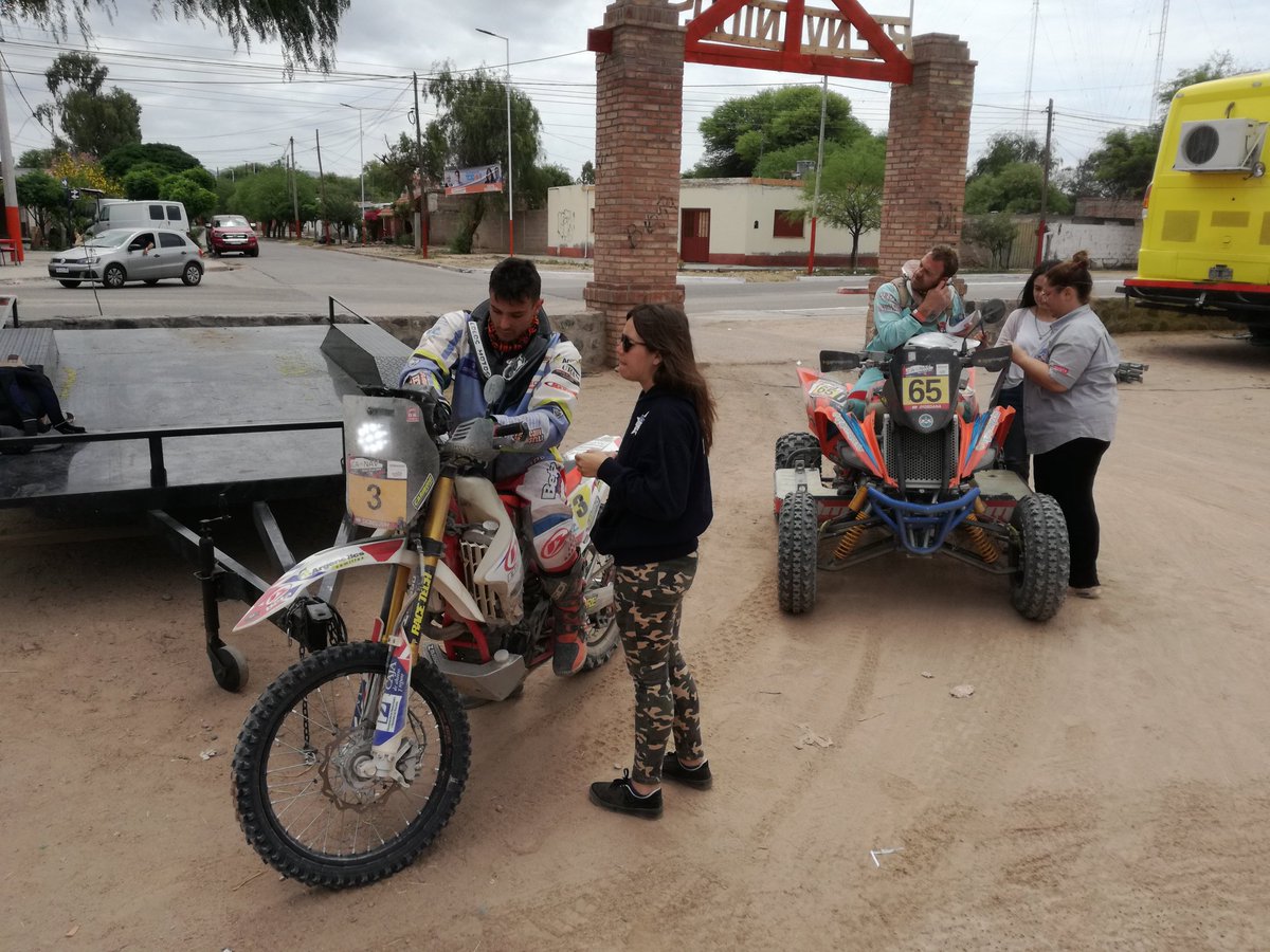 #RallyRaidChepes <a href="/CANavegacion/">SARR 2024</a> 
🏁 Arribos al campamento 👏

<a href="/Campeonesnet/">Campeones 🦅</a> <a href="/Rivadavia630/">Radio Rivadavia</a> en vivo desde La Rioja 📻