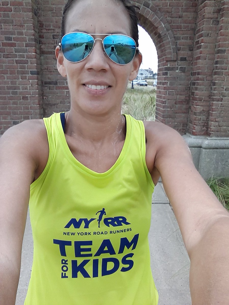 AralynnsMomma's tweet photo. LAST ONE! and it was a great one! Taper time! Inspired by @EliudKipchoge, "No human is limited, YOU CAN DO IT!" I told myself this over and over. My best run to date. I believed I could do it, and I did. I've come such a long way! @nycmarathon @TeamforKids #marathontraining https://t.co/IrNwRj0ejj