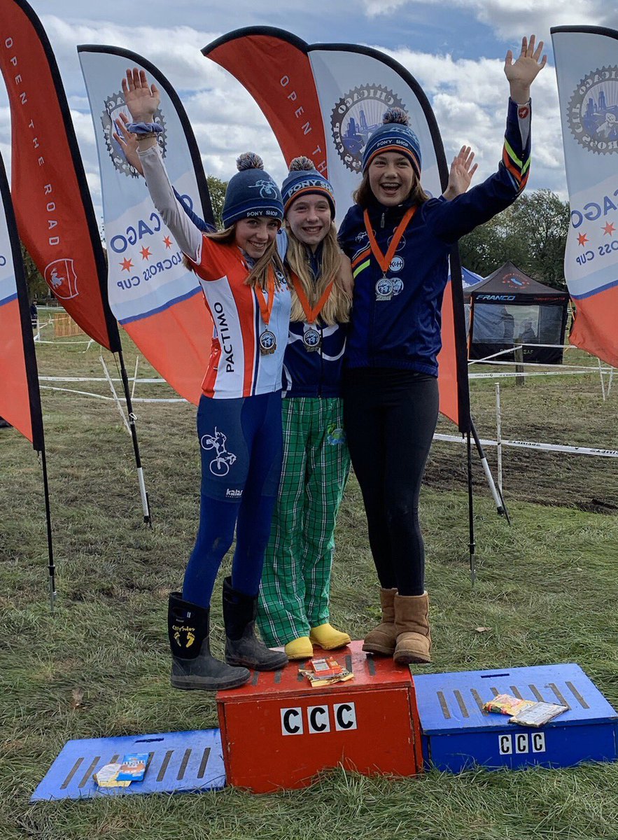 ChiCrossCup's tweet image. Junior Girls 9-14  #drwcx #ilrcx
🥇 Doelman @PonyShopJrCX 
🥈 Riefe @PonyShopJrCX 
🥉 Swinand @PonyShopJrCX
