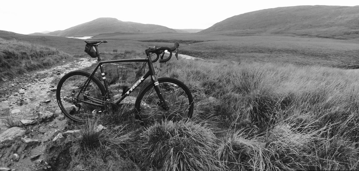 Remove your boundaries! 50km of open gravel, no cars, no people, no stress just stunning Cambrian mountains wilderness. Where were you this weekend? #cambrianmountains #gravelriding #aberystwyth #cycling #Wales