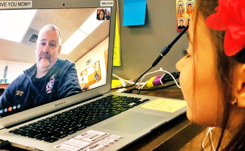 1st graders in <a href="/MrsDziekan1st/">Mrs. Dziekan’s First Grade</a> &amp; <a href="/mcmahon1st/">Mrs. McMahon's Class</a> FaceTimed with Capt. Malchow @GreenBayFire 🚒 for #FirePreventionWeek. We got a station tour, watched a 👨🏻‍🚒 get his gear on in <2” &amp; saw a  thermal camera. We even got our questions answered! #RaiderStrong <a href="/PCSD_LN/">Lannoye Elementary</a> #GlobalCollaboration