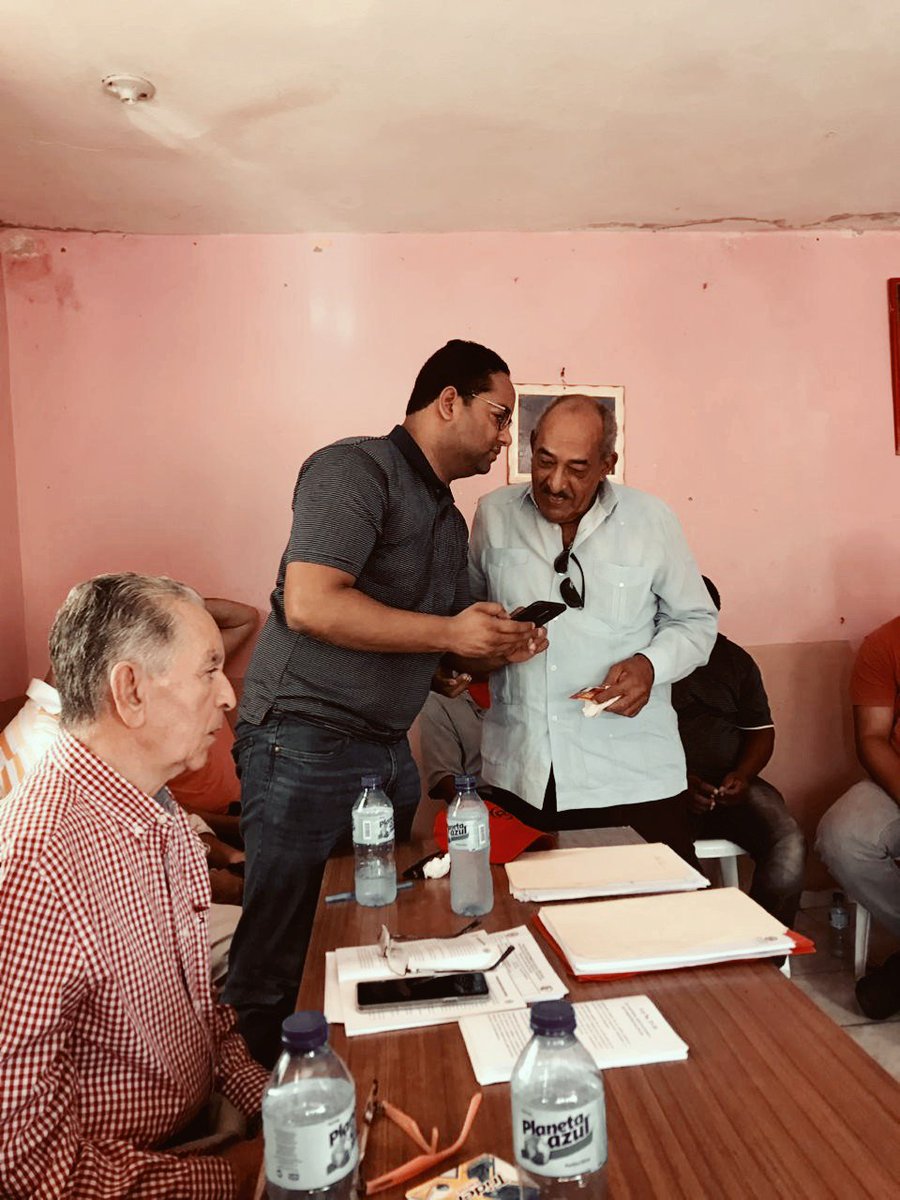 BennyMetz's tweet photo. El Directorio Municipal del @PartidoPRSC de Villa Altagracia, hace suya nuestra aspiración, conjuntamente con los demás pre candidatos de este municipio. #PorElVillaAltagracia #QueQueremos #BennyMetzSenador https://t.co/BDGyeIJTjJ