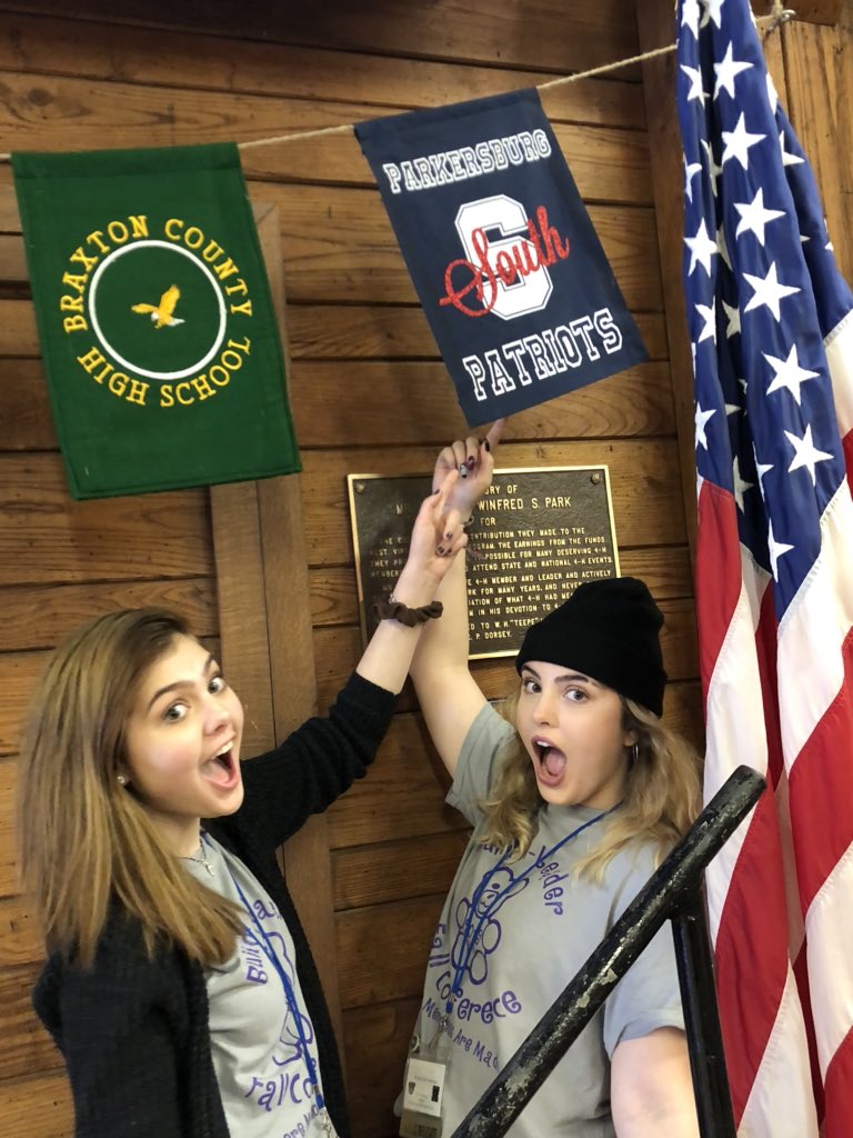 PSHSCouncil's tweet photo. We are here!! #fallcon2k19 https://t.co/gEoItIDDXU