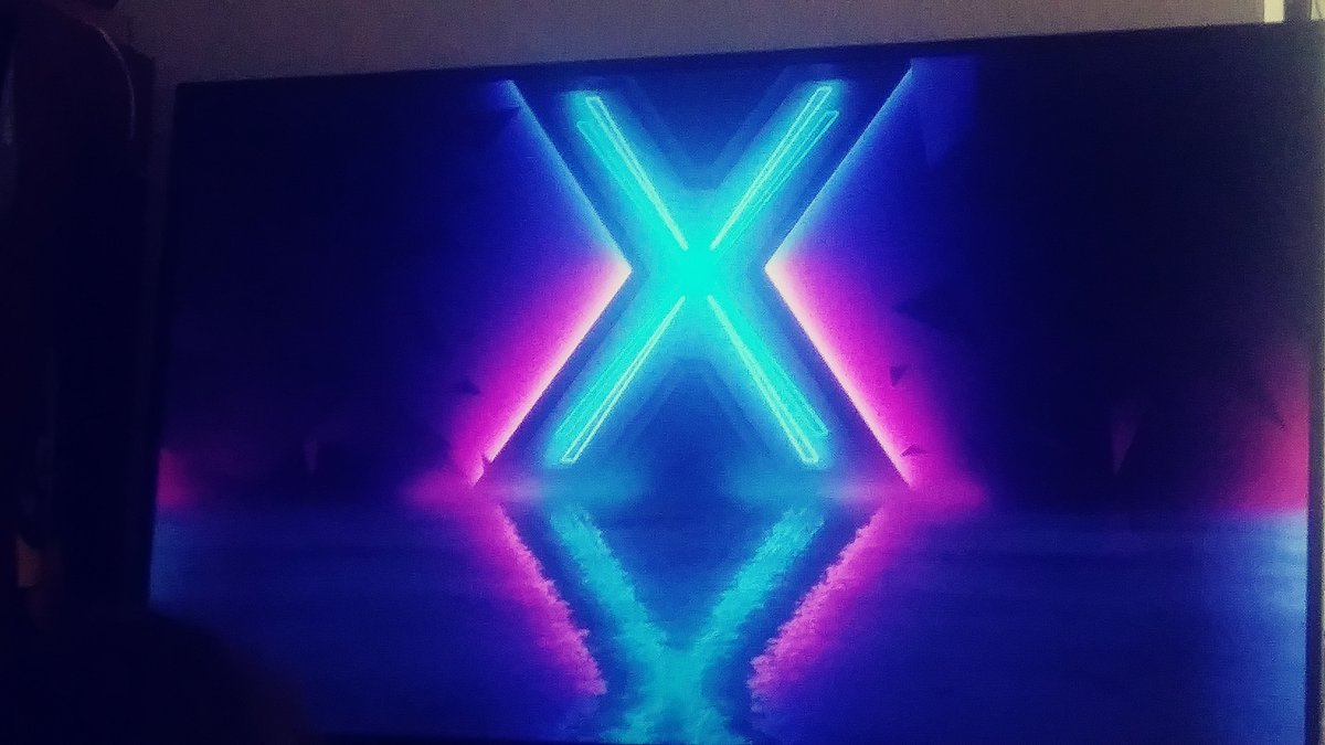 amigia84's tweet photo. @TypicalGamer this is what's showing on dumppython11's screen after logging back into fortnite https://t.co/3nxO96V1KK
