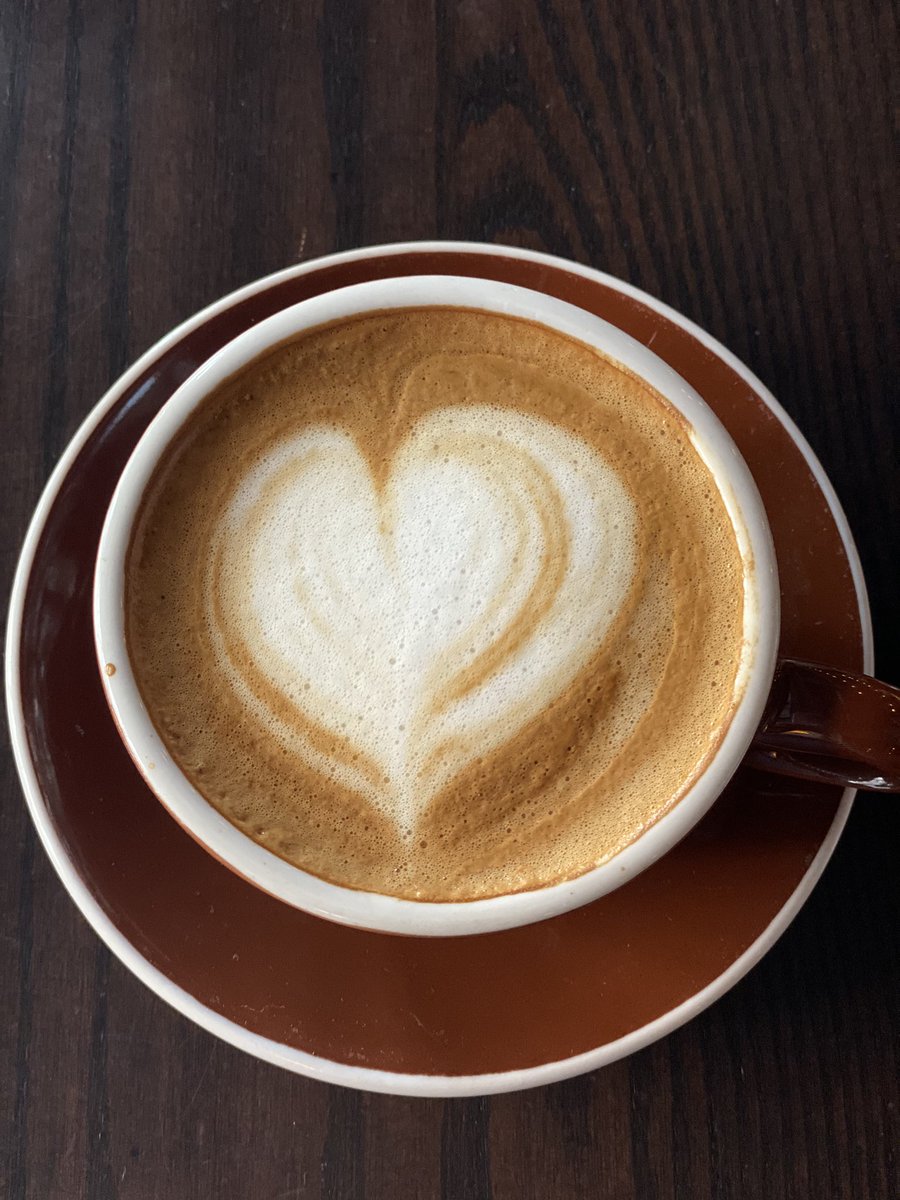 LightTravelsFaster tweet media