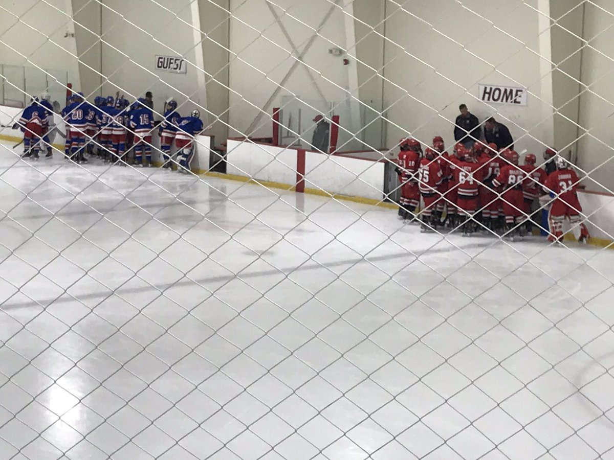 _Neutral_Zone's tweet photo. 🏒 Bantams. CT Jr. Rangers vs. Carolina Jr. Hurricanes. @JuniorCanes @EC_Kings @CJRHockey #rink6 #upside https://t.co/CYVQv1Imsu