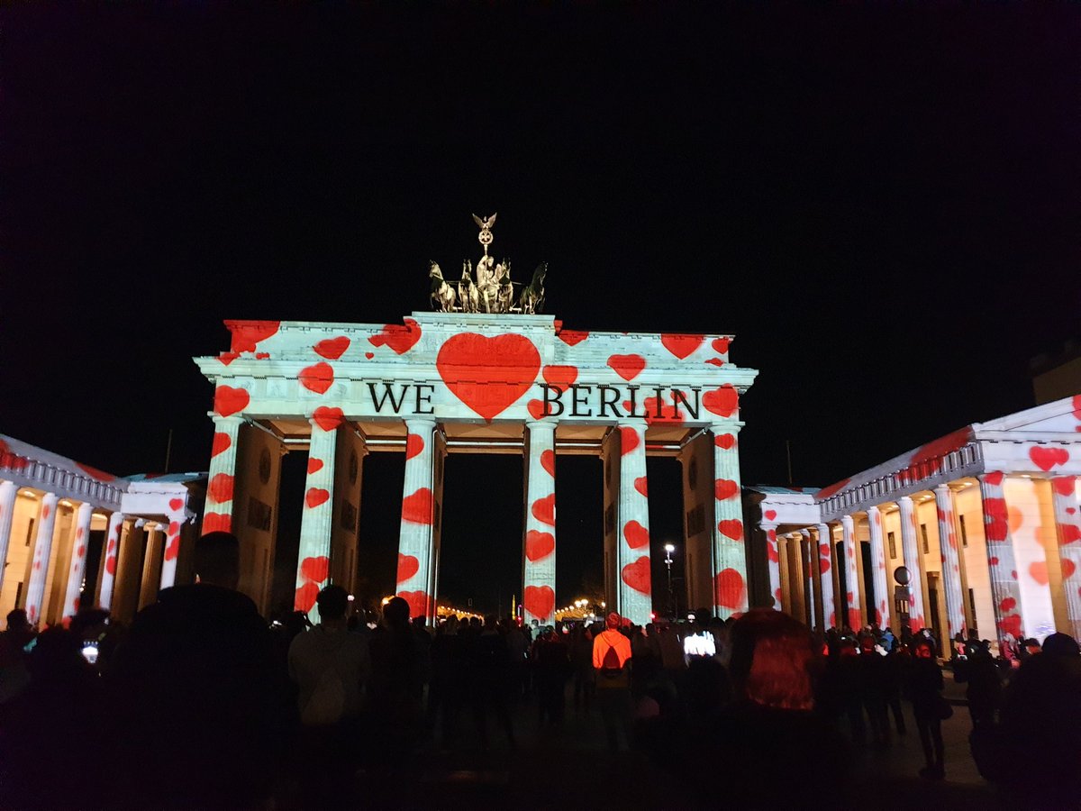 Immer wieder nice ♥️#FestivalofLightsBerlin