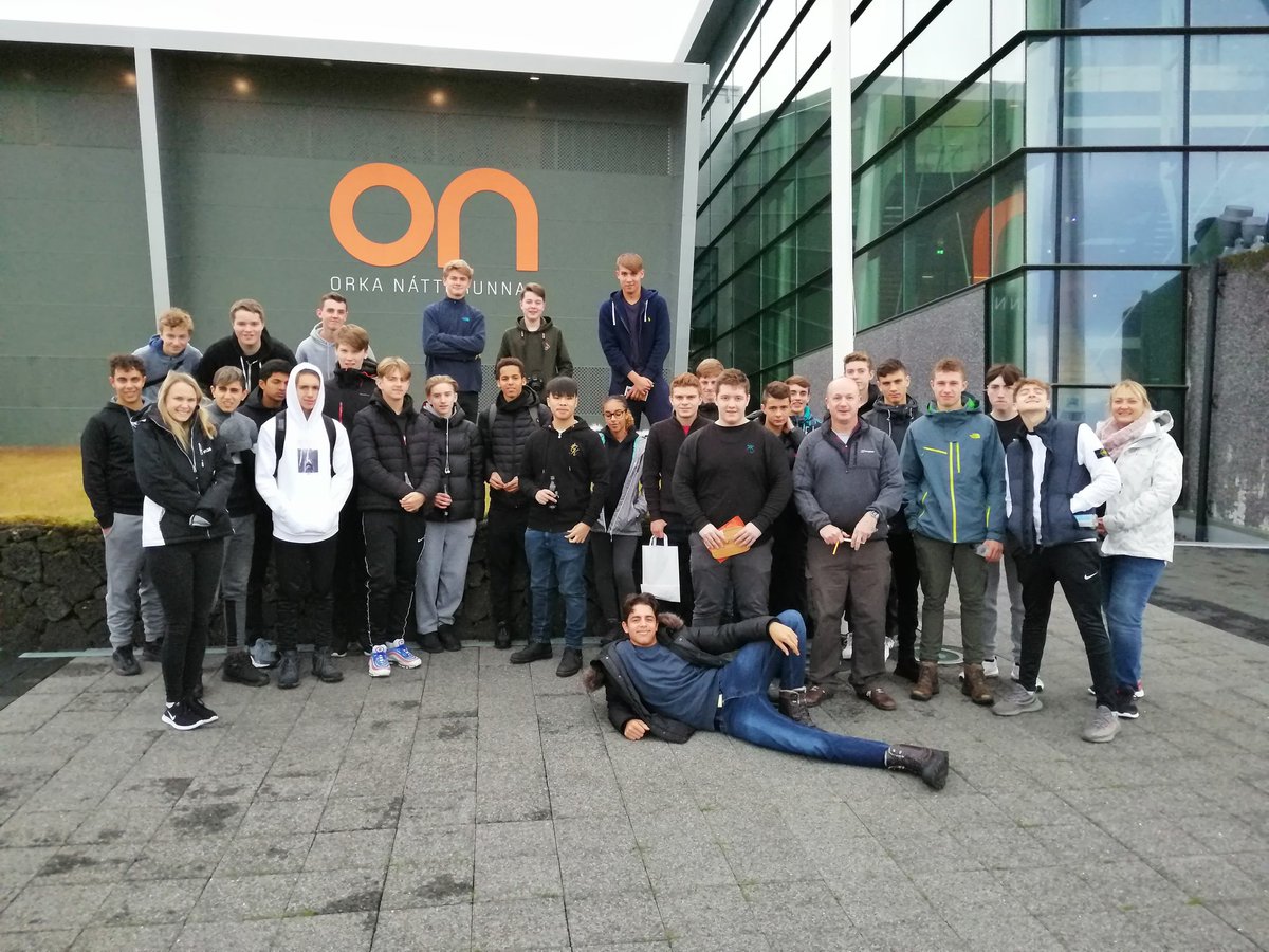 GeographyRws's tweet image. Day 2.. 
A busy day in the golden circle. Touring the highlights  of #hellisheidipowerplant #keridcrater #Gullfosswaterfall #geysirs #ancientparliament #lavafields #lavawaves #browntrout #fissures