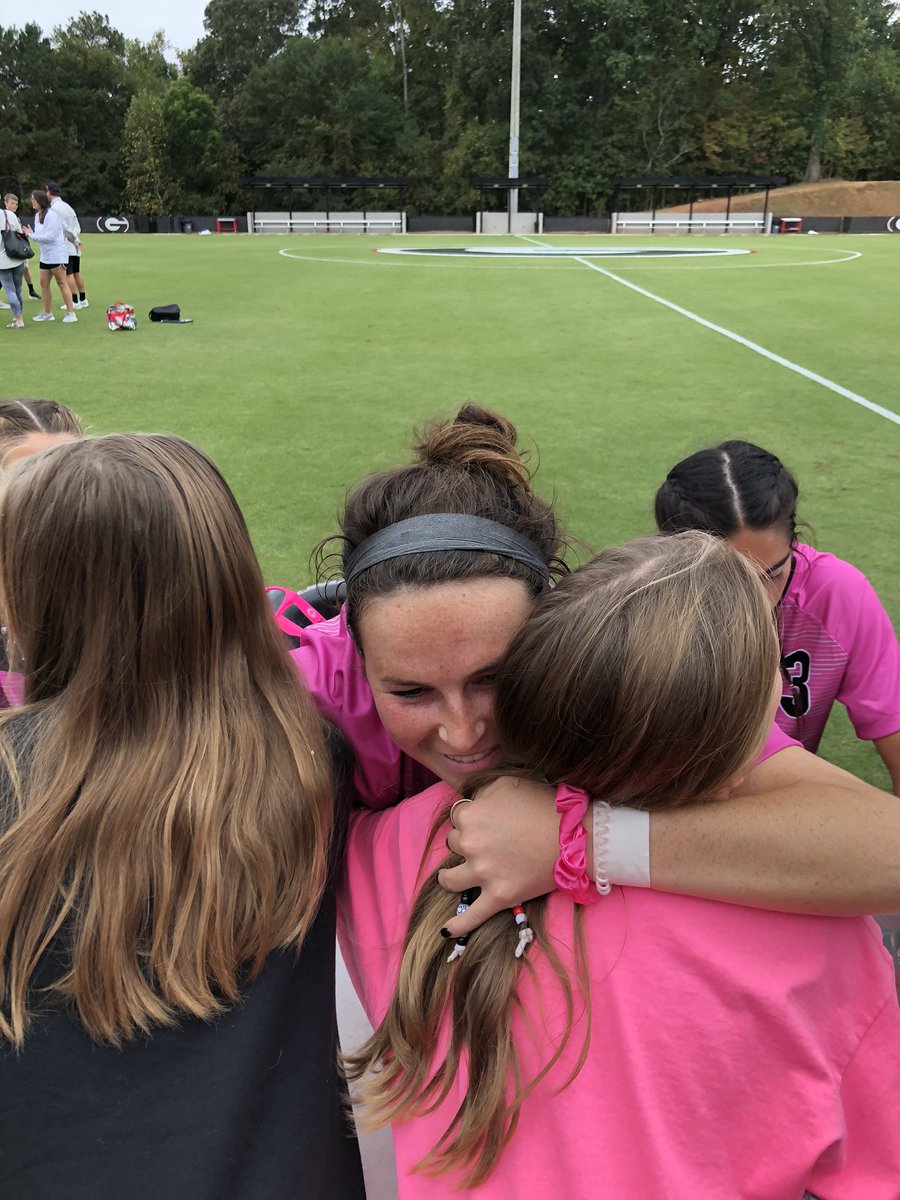 CassieRuis's tweet photo. Glad one of UGA’s football teams won this weekend!! We 💗 @UGASoccer and our soccer bestie @MollieBelisle ! Go Dawgs!💗⚽️💗 #ugasoccer https://t.co/EtFQn1ckAk