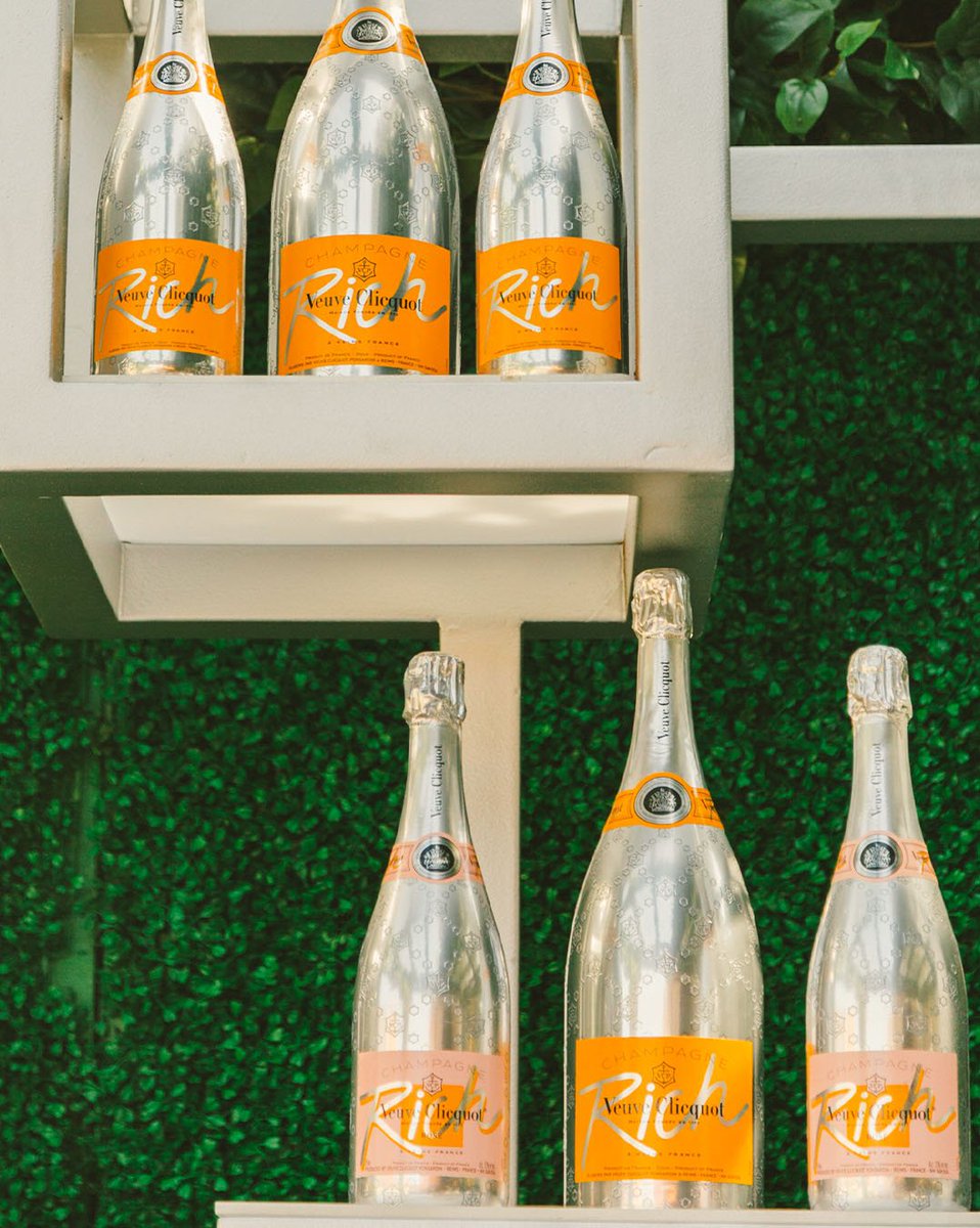 Rich Flights &amp; $2 Bites with Veuve Clicquot - mailchi.mp/17d617ce5b72/w…