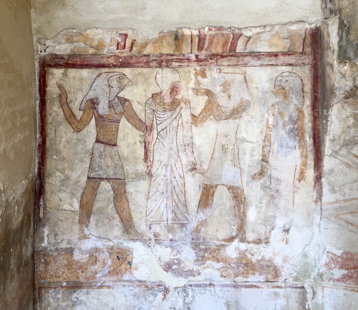 chrisnaunton's tweet photo. Quick reccy of the Hellenistic/Egyptian tombs of Anfushy (3rd cen BCE) in Alexandria yesterday... #egypt #egyptology #missingtombs #losttombsofegypt https://t.co/WrRFlD6own
