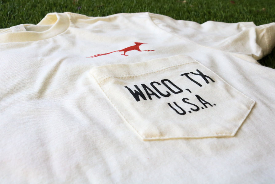 WacoRunningCo's tweet photo. Have you snagged our inaugural pocket tee.  This one pays tribute to everyone who calls Waco home.  Are you a native runner?

#WRCCustom #WeRunWaco #WacoRunningCompany #RoadRunner https://t.co/aI7wHo0XbS