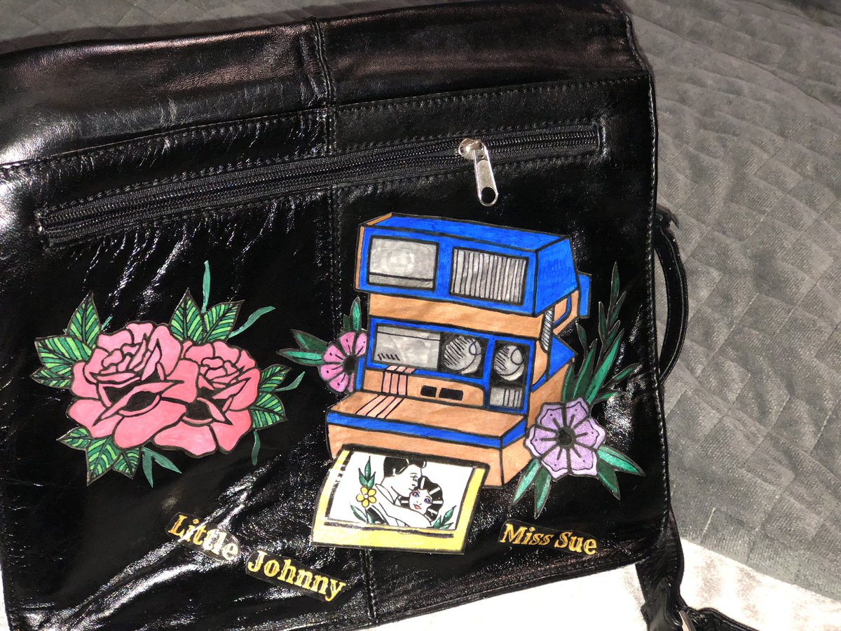 Newest project complete.  I’ve always seen <a href="/GreenVelvet_/">Green Velvet</a>  ‘Flash’ as a reminder to watch out for the ones you love. Maybe I’m wrong, but I guess that’s what’s so beautiful about art. It can mean something different to everyone.