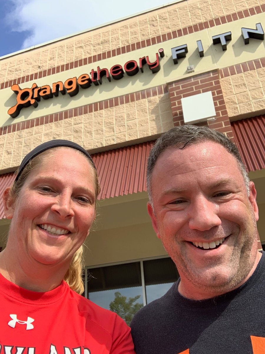 Nothing like a Sunday workout with the great Brenda Frese! #Feartheturtle  <a href="/orangetheory/">Orangetheory Fitness</a> @umdwbb
