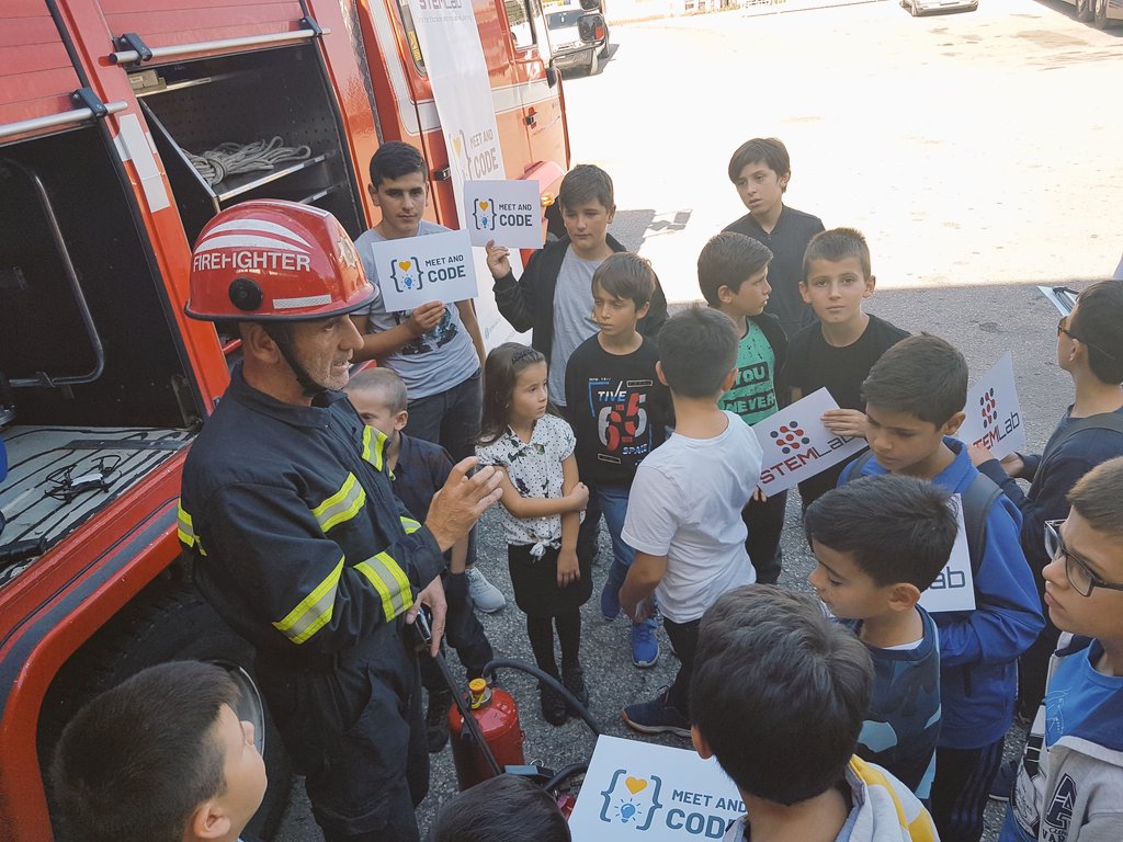 STEMLab4's tweet photo. #AMyZONE @Metamorphosis @MeetAndCode #STEMLab #NorthMacedonia https://t.co/nu1lcsRLaw