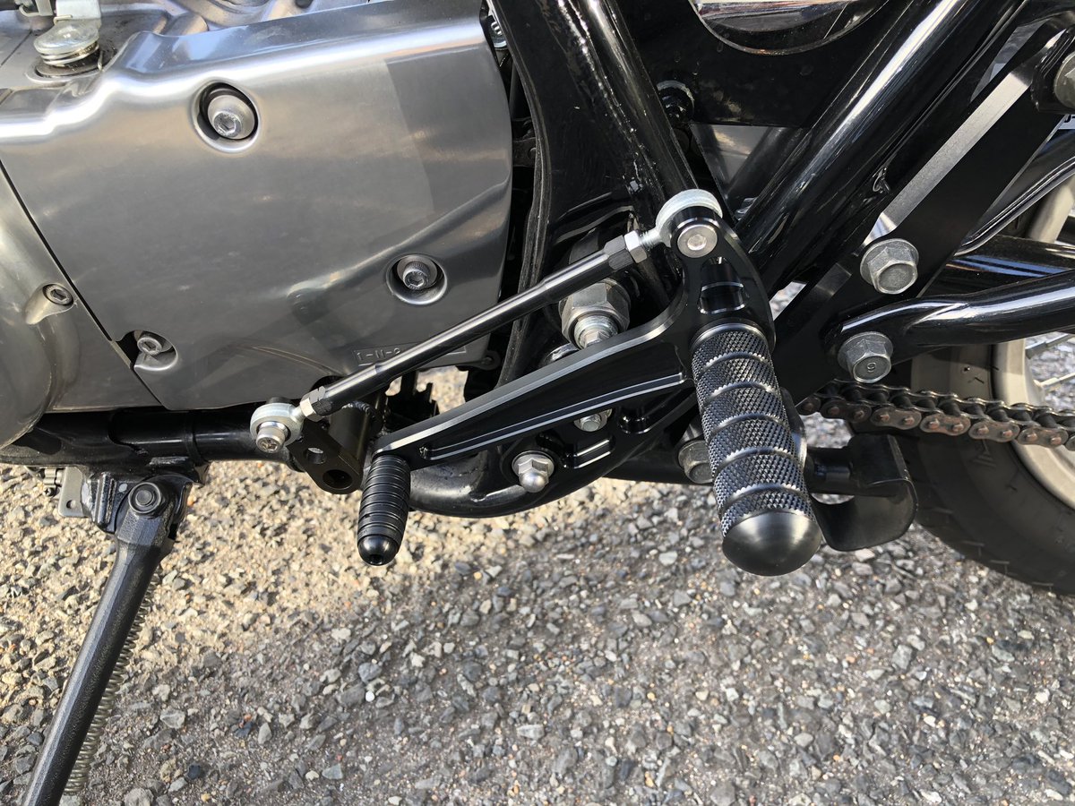 SR400 クラフトマン バックステップキット （CASCADA_北九州SR専門店 
