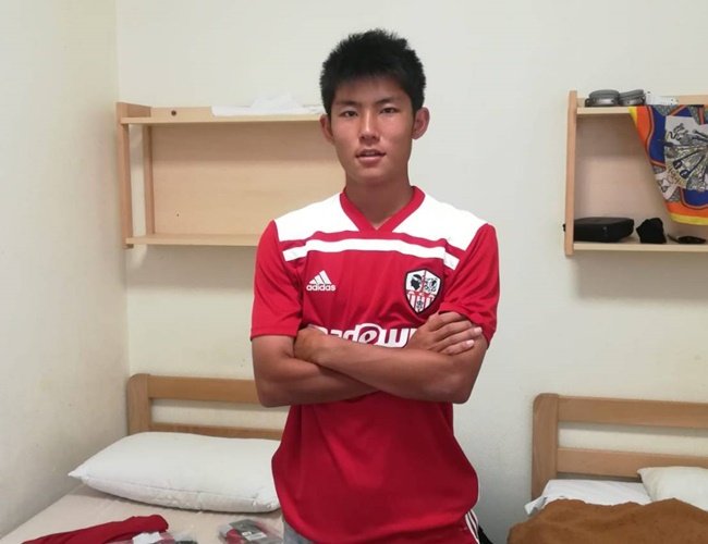 kokosoccercom's tweet photo. 浦和西MF石山凌太郎【前編】「先駆者という意味では前例を作りたい」公立高校から仏2部へ
https://t.co/xl8Cc8Jbqr
＃浦和西 https://t.co/OXIhNLhE3g