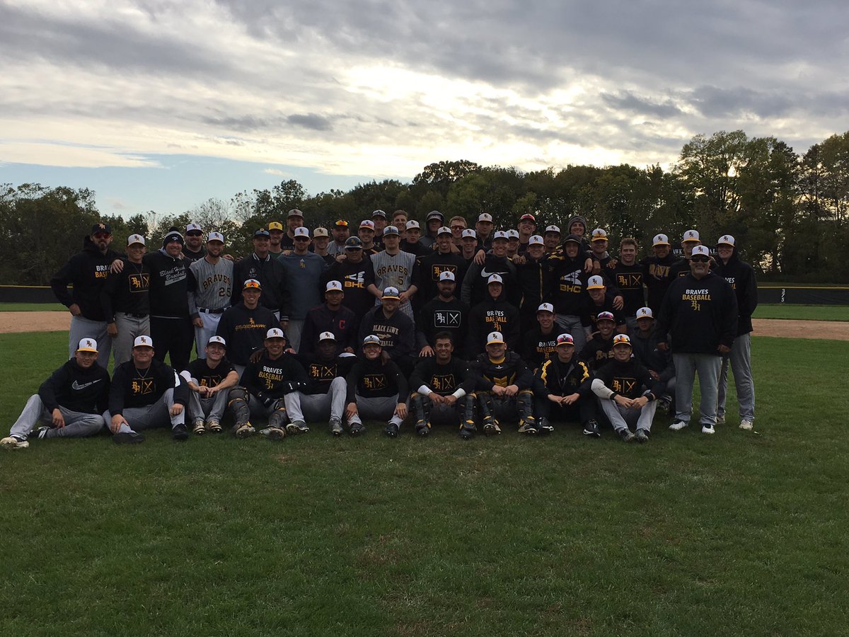 Freshman OF/P Brandon Roth (Normal West HS, IL) hits a bases loaded walk-off RBI to win today’s BHC Baseball game 9-8 in the bottom of the 9th! #Tribe
#OnceABraveAlwaysAbrave
#BHCproud