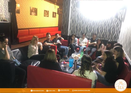 SEAONGARG's tweet photo. Encuentro de voluntarios SEA gracias a tod@s seguimos creciendo difundiendo la Lengua de Señas Argentina #lenguadeseñas #lenguadeseñasargentina #señasenaccion #sea #voluntarios https://t.co/q0qct0Dwt2
