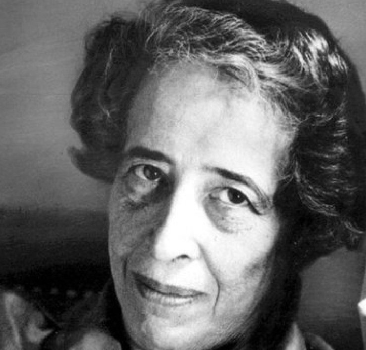 Antonio79B's tweet photo. "Il suddito ideale del regime totalitario non è il nazista convinto o il comunista convinto, ma l'individuo per il quale la distinzione fra realtà e finzione, fra vero e falso non esiste più".

Oggi nel 1906 nasceva la scrittrice #HannahArendt.

@EdComunita.

#14ottobre. https://t.co/MyhH8bwMO3