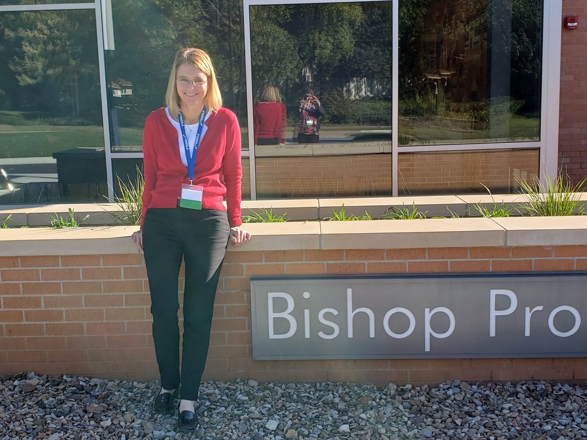 MariaFleming1's tweet photo. Amazing personal and professional opportunity today when I got to visit the beautiful Bishop Professional Development Center in the #topekapublicschools, which happens to be named for my great aunt. Thanks #nfussd and Billie Wallace for the tour! https://t.co/IP7pKRAKSS