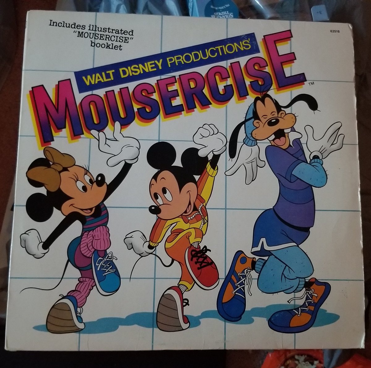 fatfoxcoon's tweet photo. Anyone wanna #mousercise tonight? #disney #disneyrecords #lp https://t.co/7eymurKOQB