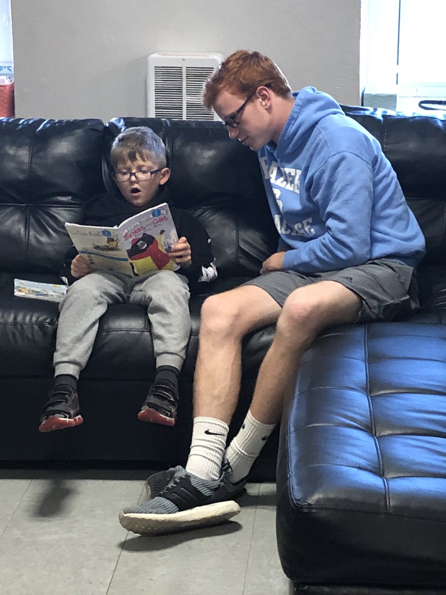 boone_soccer's tweet image. JV players spending time @BCMC02 giving back and helping both in the classroom and on the “field”.  Keep up the great work gentlemen.  #foundationbuilding