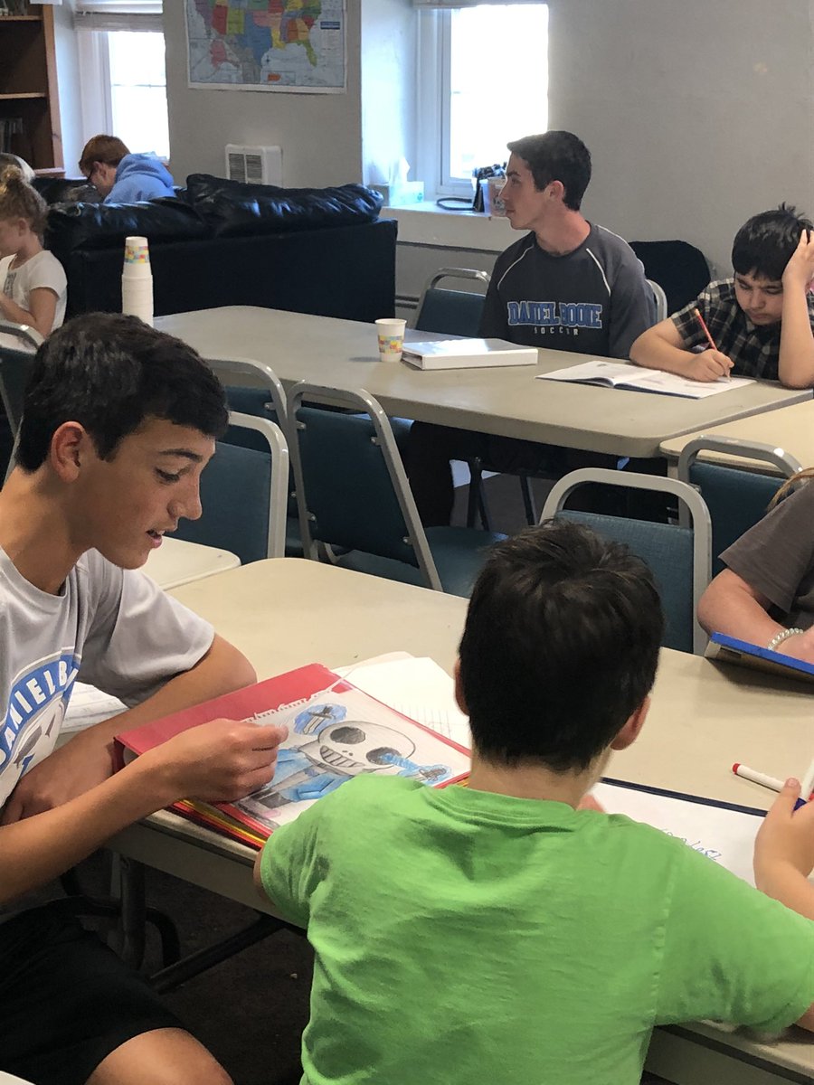 boone_soccer's tweet image. JV players spending time @BCMC02 giving back and helping both in the classroom and on the “field”.  Keep up the great work gentlemen.  #foundationbuilding
