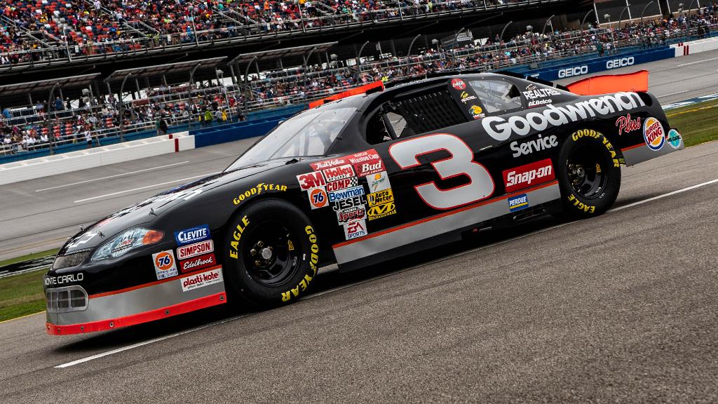 Intimidating. 

<a href="/RCRracing/">RCR</a> | @TalladegaSuperS