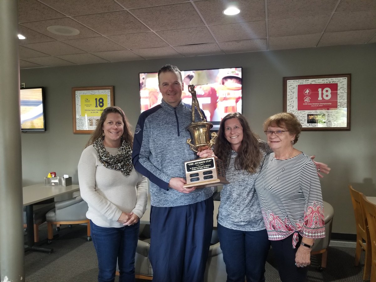 Congrats to Aryon Corporon and Jeff Donaldson our 2019 Jividen Cup Champions 
golfgenius.com/websites/57290…