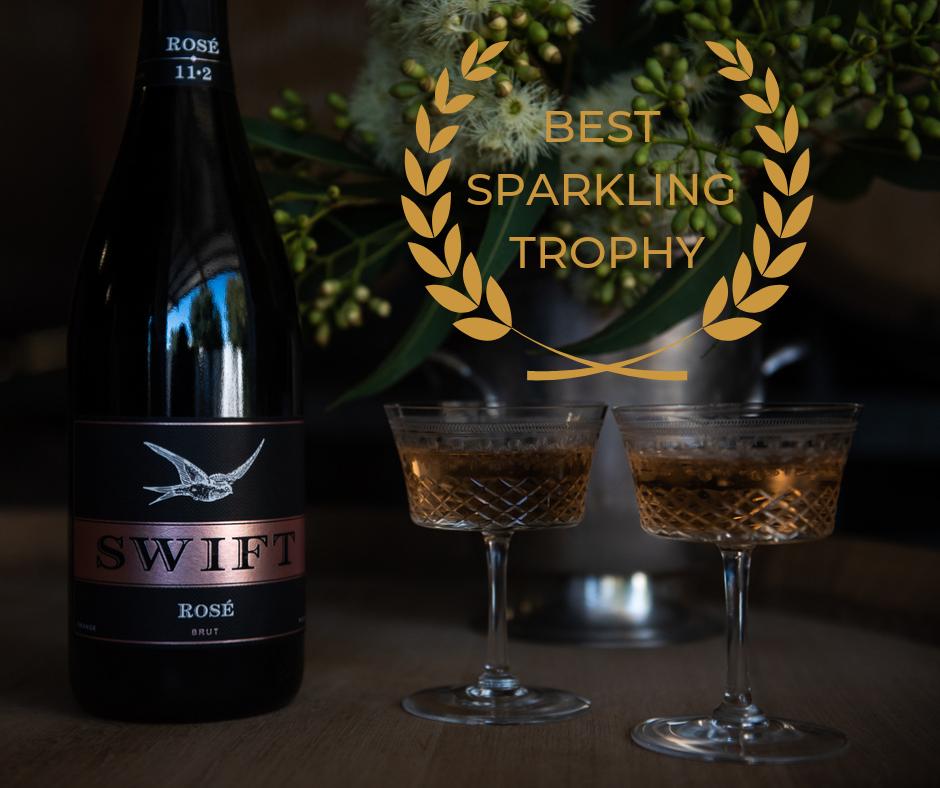 Our Swift Sparkling Rosé was awarded the Best Sparkling Trophy at the Orange Wine Show held on Friday. We find out on 18 October if either our Swift 2012 Vintage or Swift Rosé receives a Trophy at the NSW Wine Awards after they were awarded the only gold medals at the show🤞