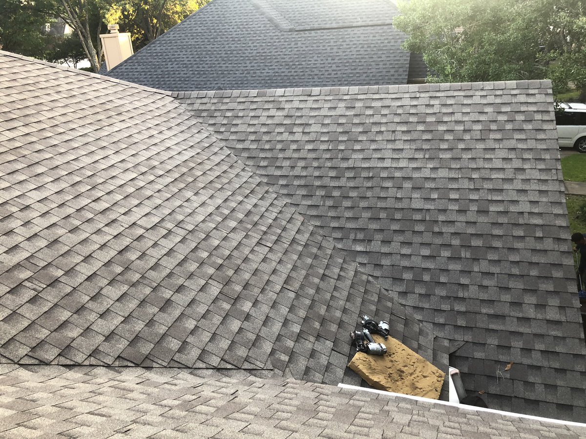 kgmroof's tweet photo. New 30 year Timberline HD Weatherwood shingles https://t.co/ZT2Rlg1dQi