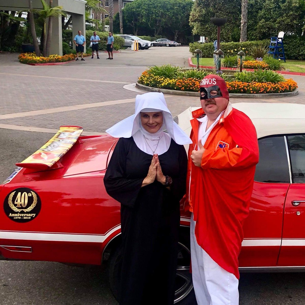 Welcome to day 286 of 365 for #YearOfChaos. DUN DUN DUNNNN!

#SundayNunDay HIM found a a Nun  #CannonballRunII #EpicRoadTrip

#CannonballRun #Cannonball #CaptainChaos #NoExcuses2019