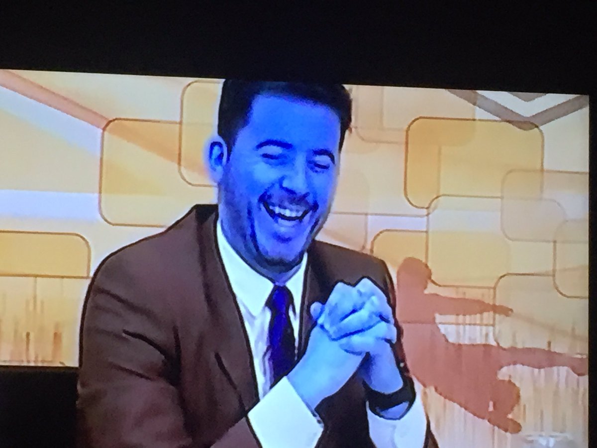 toomuchstrong's tweet photo. Y también sus amigos pitufos... en pitufilandia de los deportes https://t.co/PWtIagtBbm