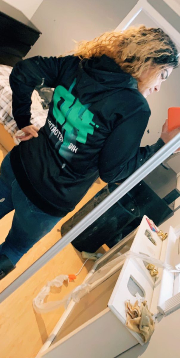 hellotittyxoxo's tweet photo. Hey guyssss!! If you haven’t already, you should really get your @HighDistortion hoodie. They’re really cute and comfy. #HD #TSM #HighDistortion https://t.co/FkseKqrOSZ