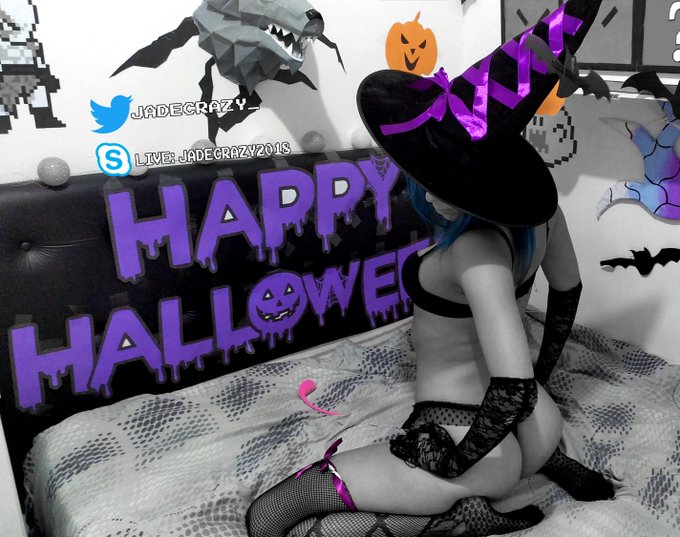 happy halloween!!! @oxnar_sex  @gostosasbrasil_  @PornBabesBR  @TheHardDepot  @TulioPromoter  @CarrapatoCarra<a class="tags" target="_blank" title="On Twitter" href="/?out=eyJ0eXAiOiJKV1QiLCJhbGciOiJIUzUxMiJ9.eyJpYXQiOjE3MjMxOTIxMzgsImlzcyI6InR3cG9ybnN0YXJzLmNvbSIsIm5iZiI6MTcyMzE5MjEzOCwiZXhwIjoxNzU0NzI4MTM4LCJyZWRpcmVjdF91cmwiOiJodHRwczovL3R3aXR0ZXIuY29tL294bmFyX3NleCJ9.RbBnTSkkhh3A3xg1pgIFuY4mIJ8RcFt5FGMTQPV74j6g_qJGOYTeJa7mp78b77pSK0KC1esQNNB9Jm2Di6q8RA">@oxnar_sex</a><a class="tags" target="_blank" title="On Twitter" href="/?out=eyJ0eXAiOiJKV1QiLCJhbGciOiJIUzUxMiJ9.eyJpYXQiOjE3MjMxOTIxMzgsImlzcyI6InR3cG9ybnN0YXJzLmNvbSIsIm5iZiI6MTcyMzE5MjEzOCwiZXhwIjoxNzU0NzI4MTM4LCJyZWRpcmVjdF91cmwiOiJodHRwczovL3R3aXR0ZXIuY29tL2dvc3Rvc2FzYnJhc2lsXyJ9.KAjGfsUzZXcUp43lHs3lKVOtBf_YlFBdACTciHKcYijQYvBTqP4zzArqqfmjf6a_KnfTSFfhqieRE4eJDn_wTg">@gostosasbrasil_</a><a href="/tag/halloween"class="tags"><span>#halloween</span></a><a href="/tag/cammodel"class="tags"><span>#cammodel</span></a><a href="/tag/jadecrazy"class="tags"><span>#jadecrazy</span></a>