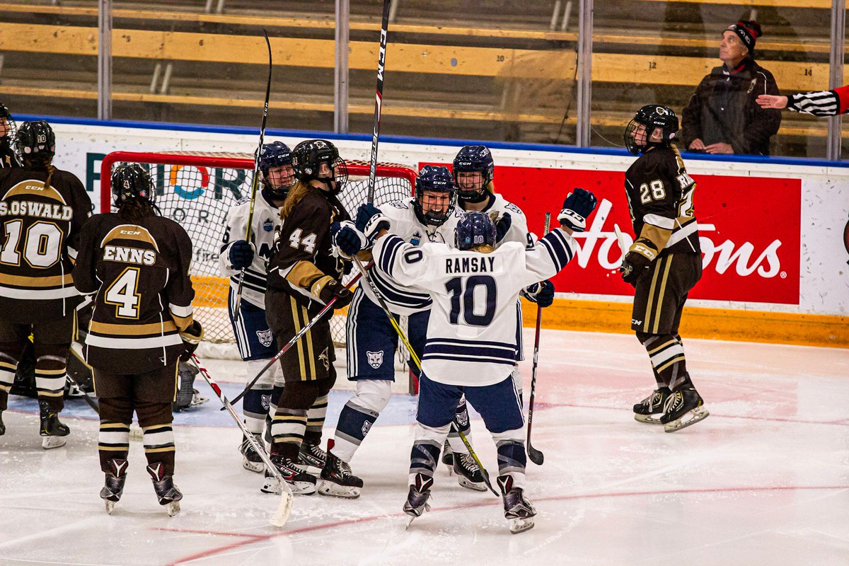 ZacharyJ_Peters's tweet photo. Wish I could shoot @MRUWomensHockey more than just once a year https://t.co/JzwwPSqZOD
