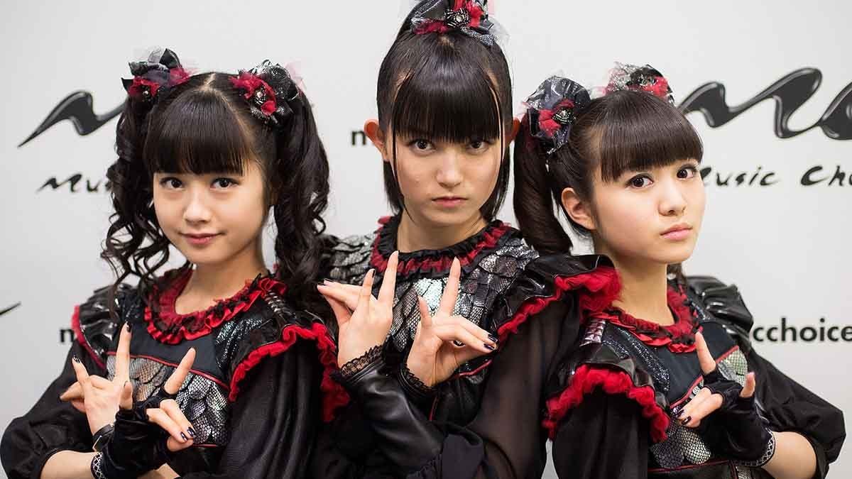 Beritabaruco's tweet photo. #ENTERTAINMENT #BABYMETAL #JadwalKonser #Konser #MusikMetal BABYMETAL Umumkan Jadwal Konser Tur Ke Indonesia https://t.co/sIpzLVu9qw https://t.co/2lLlQ8iDb5