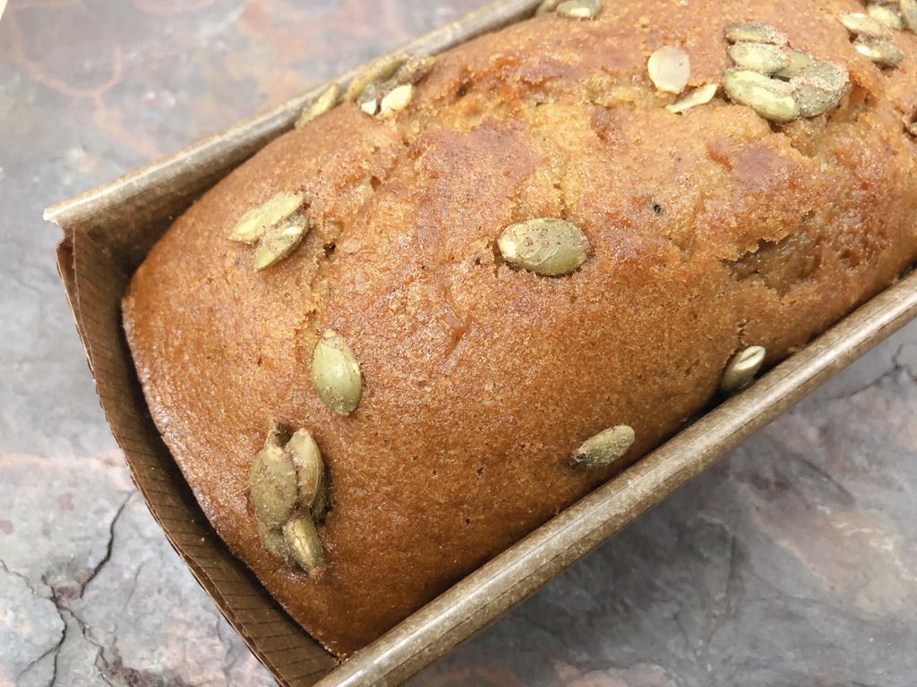 DahliaBakery's tweet photo. Pumpkin bread, this ainโt your neighborโs pumpkin spice obsession- trust us!
.
.
.
.
#pumpkinspiceyourlife #pumpkinbread #pumpkinspice #fallinSeattle #seattlebakery https://t.co/B0Lqq1GUXN