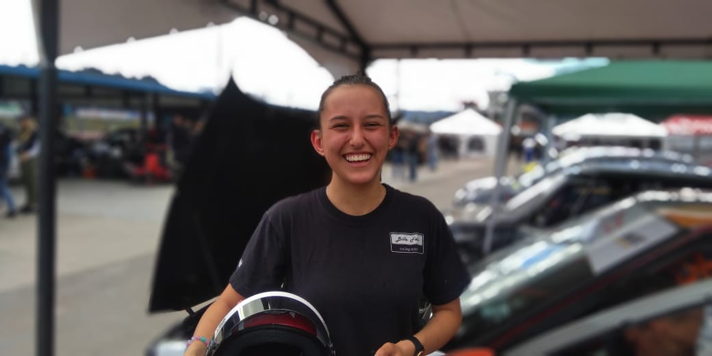 SportivaLatina's tweet photo. #Automovilismo

#TC2000Colombia

La 6ta fecha de la temporada fue para la joven Ana #Torres entre alegría y dolor. Pasó de deslumbrar en la 1ra carrera a hacer esperar a su familia delante de la enfermería.

EN LA EDICIÓN DE HOY LUNES, nuestra reseña

>https://t.co/GvzUPHdMYD https://t.co/V4zdXfrinq