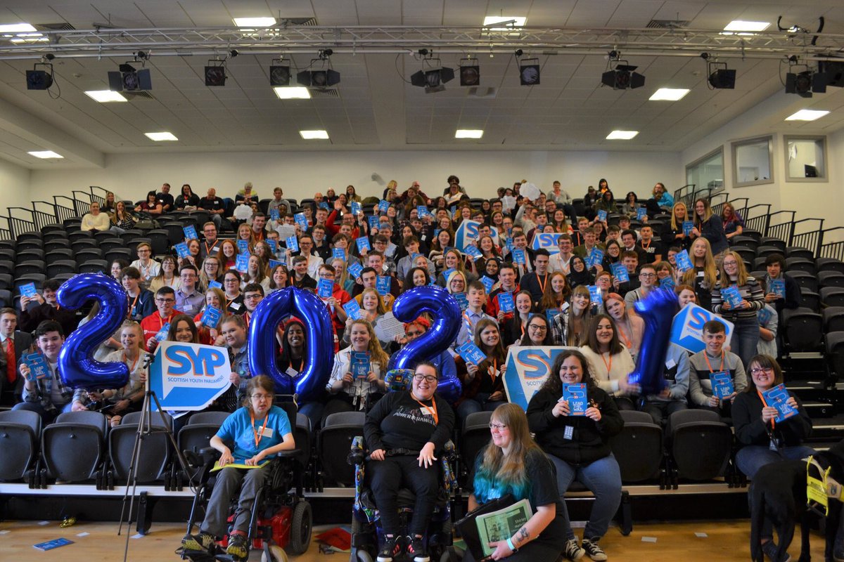maria_msyp's tweet photo. I’ve had such an amazing time at #SYP70. I can’t wait to see everyone again and to get stuck into some more work. Hope you all enjoyed following along and thank you to @OfficialSYP for organising everything 😊 https://t.co/1q2q02OnaX