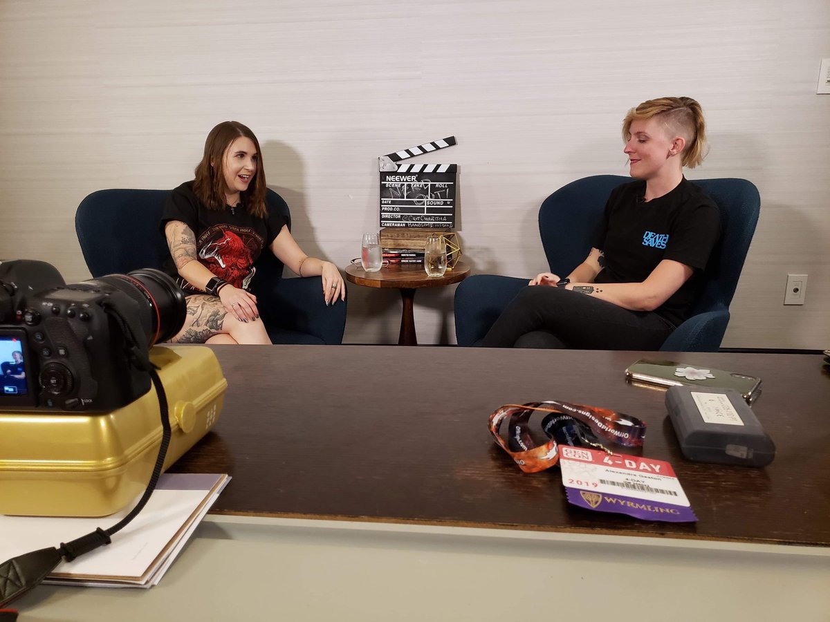 CritCharisma's tweet image. Happy Monday folks! As we close the last week of #spookymonth , #NerdOut is bringing you a special episode to feed your horrific appetite. Join me tomorrow 7pm est as @alex_cattoo and I sat down in our @deathsaves shirts to discuss Australian Horror Films.