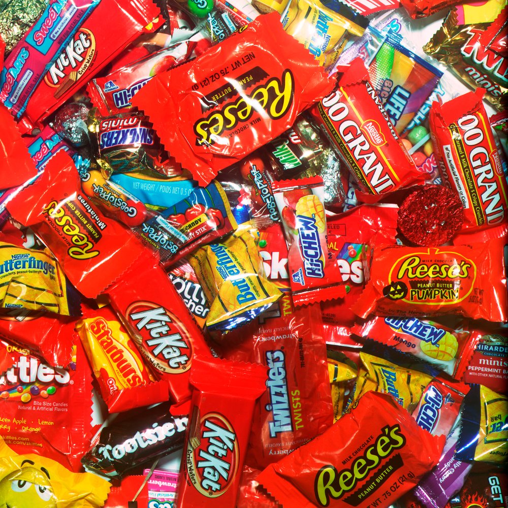 phjoshua's tweet image. The countdown to Halloween is getting short - and it's really time to talk candy now! 

Hit the link and vote in the poll to tell us which Halloween candies are at the top of your treat bucket list! 

thisdaddylife.com/2019/10/19/the… #halloween #poll #thisdaddylife